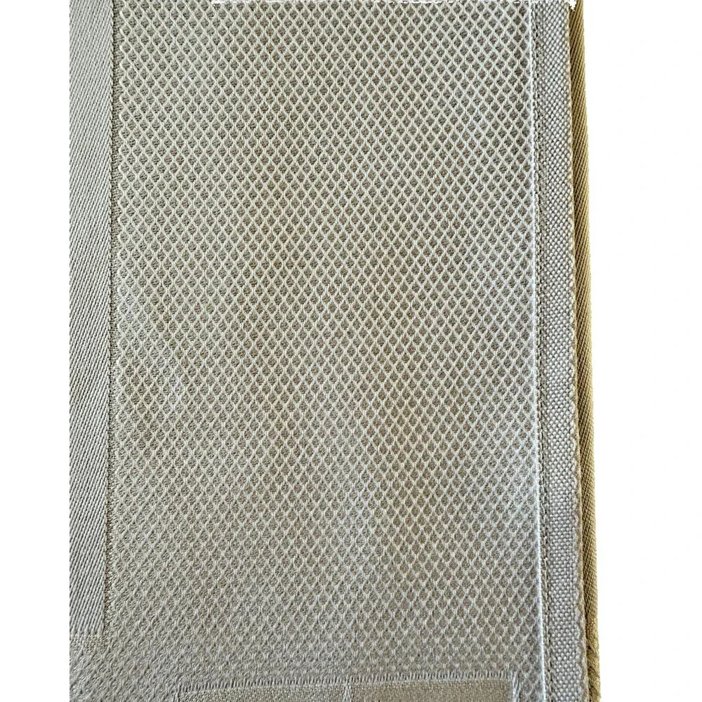 Crowned Mother of Pelicans Dinner Napkins Linen Fabric Set Of 4 Beige 22x22